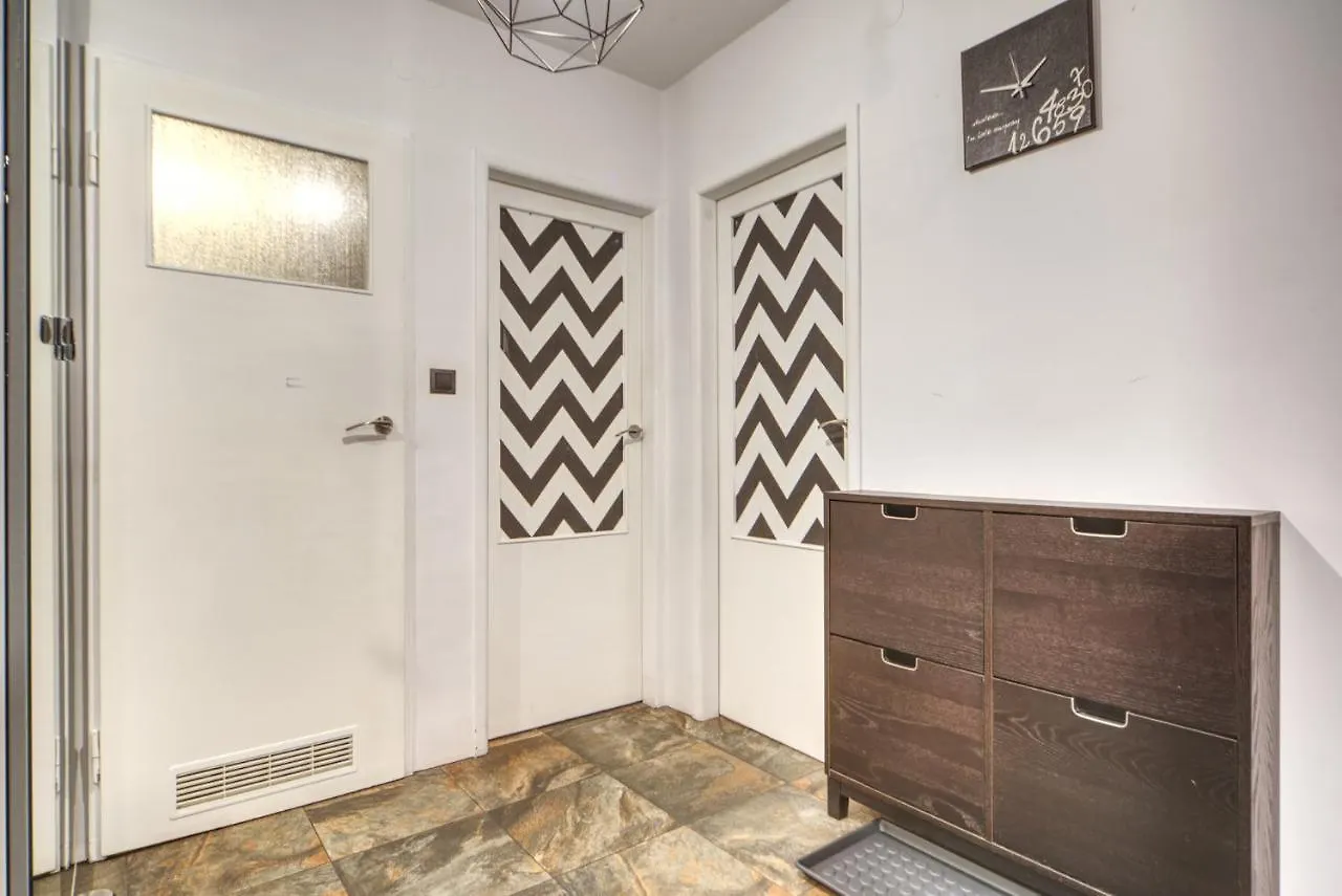 Warsaw Central Apartment