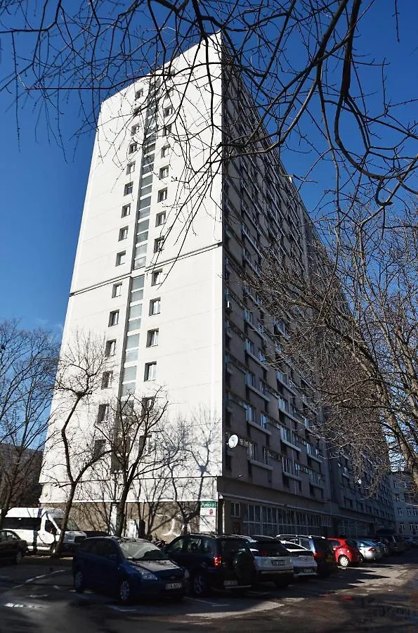 Warsaw Central Apartment